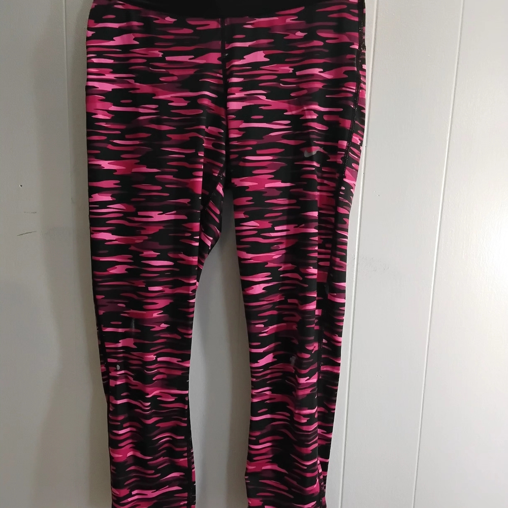 Nike Pink and Black Patterned Leggings